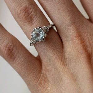 Meet your Posher, Joanna